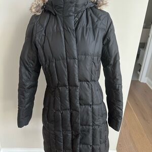 Eddie Bauer Women's Black Down Coat S